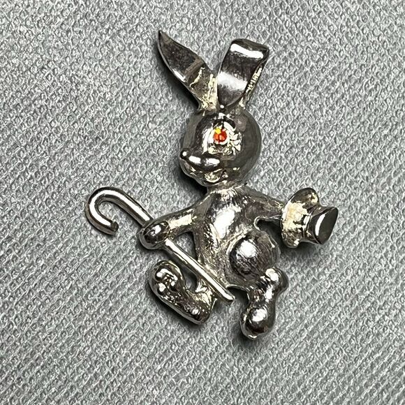 Vntg Peter Rabbit Brooch Rabbit Hat & Cane Silver Brooch Pin 2" Signed Liz-Ann - Picture 3 of 8